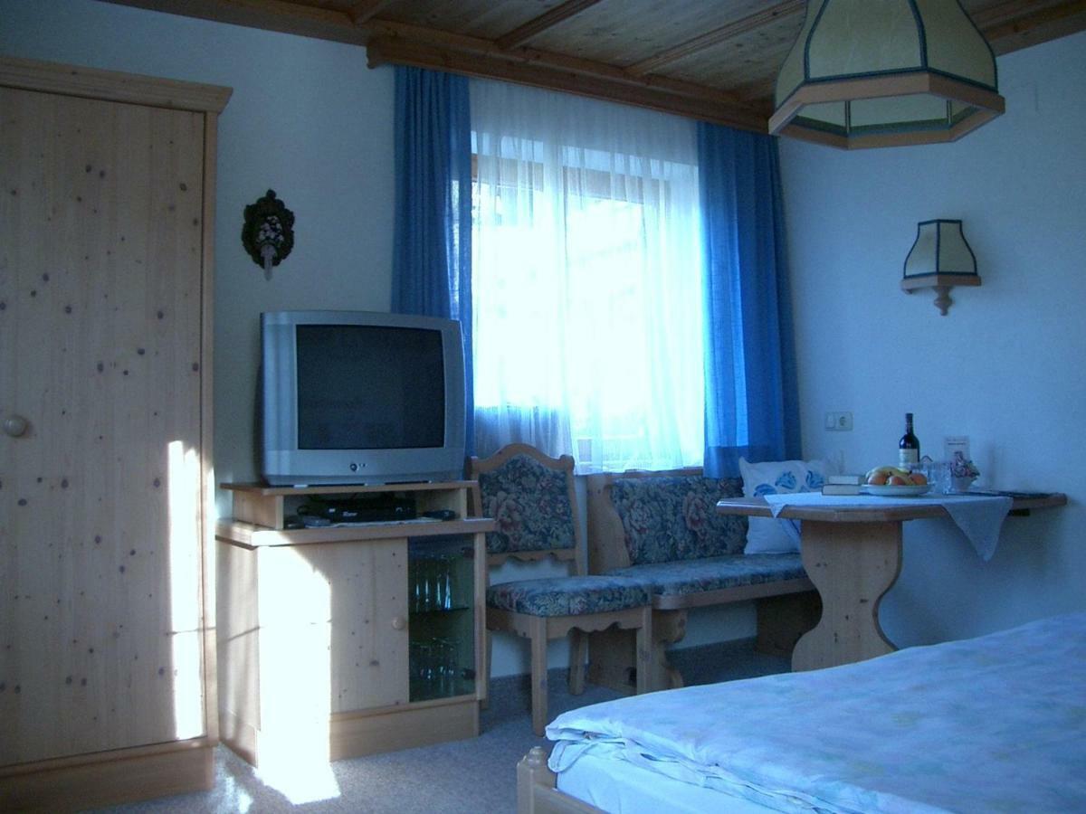 Andrea Schmaranzer - Privatzimmer Gosau Exterior foto